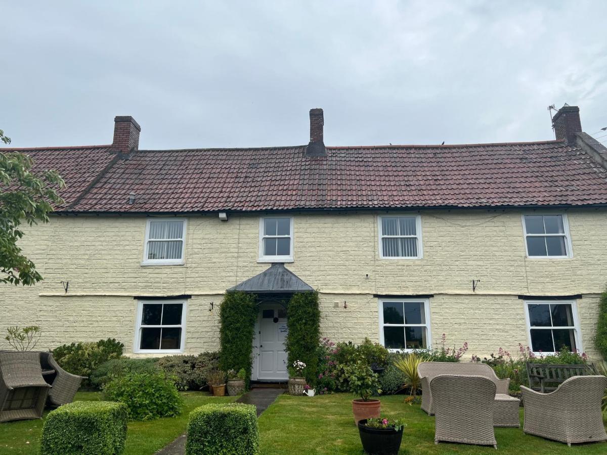 The Lawns Tea Room And B&B Ashcott Buitenkant foto