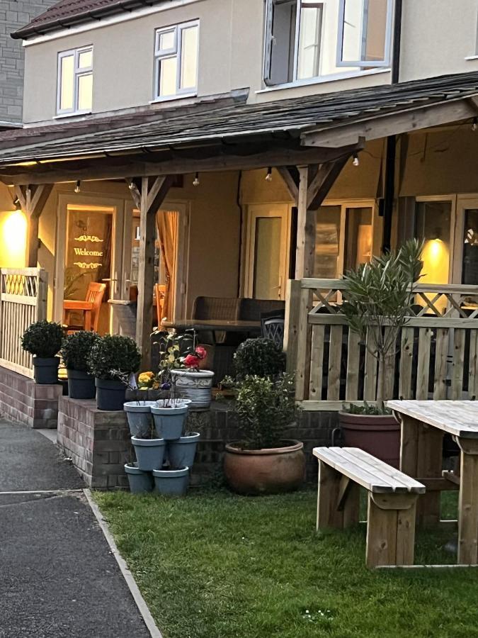 The Lawns Tea Room And B&B Ashcott Buitenkant foto