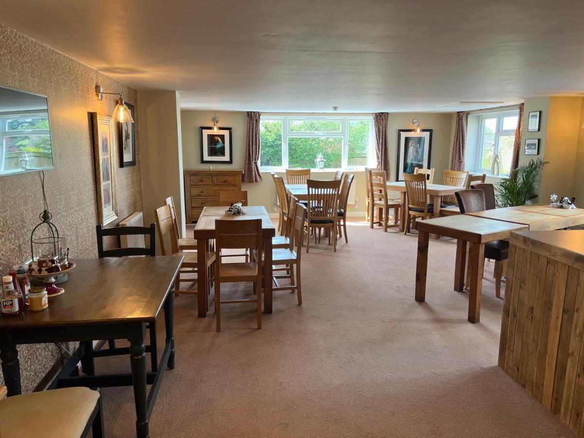 The Lawns Tea Room And B&B Ashcott Buitenkant foto
